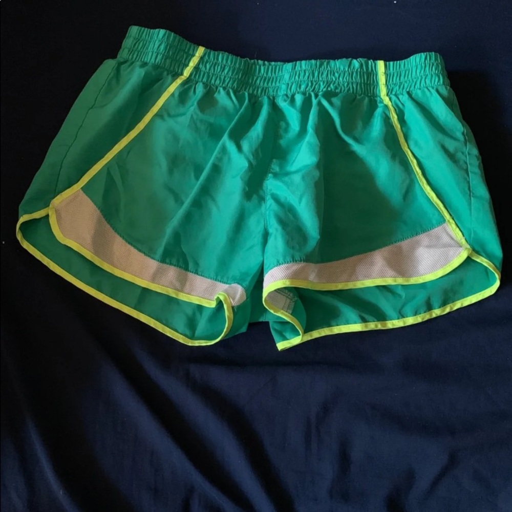 Athletic shorts